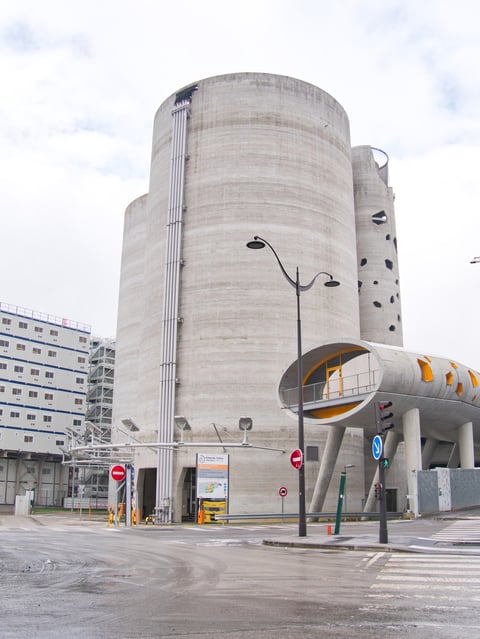 CONCRETE FLOWER