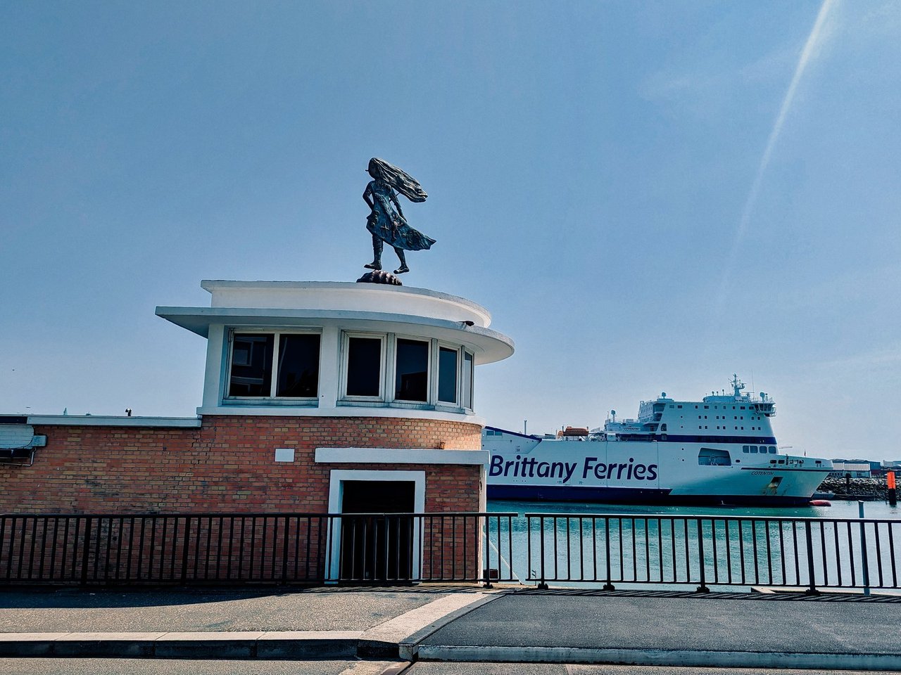 LE HAVRE BY THE SEA — Le Havre 🇫🇷 FRANCE, photographie 1